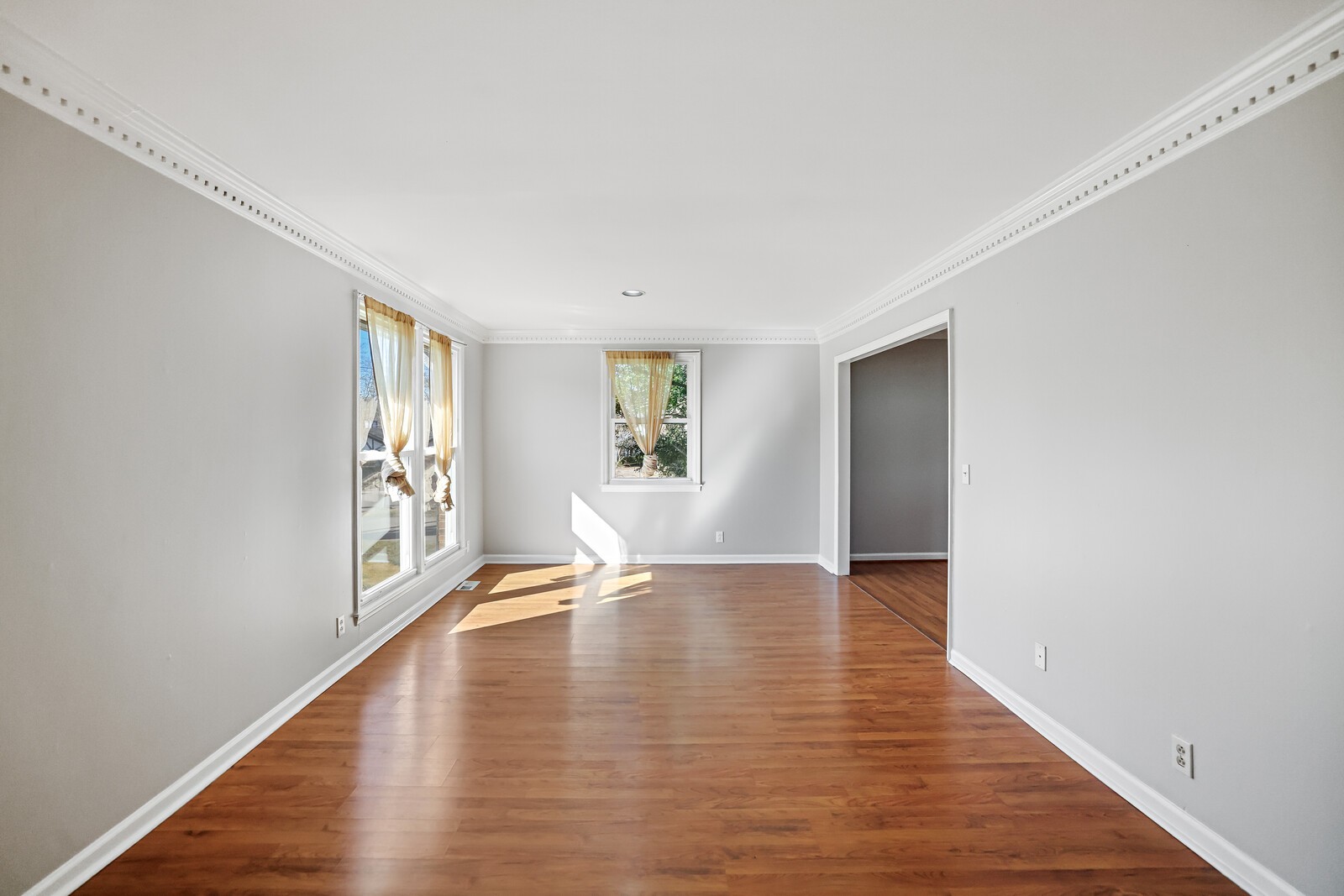 6917 Stone Creek Road Nashville, TN 37221 - Photo 9 of 56