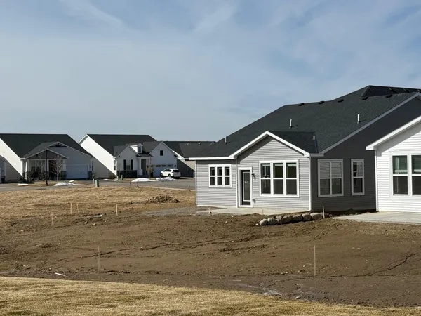 $549,990 | 19251 101st Place, Corcoran, MN 55374