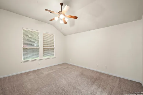 $1,900 | 132 Niemietz Cove, Cibolo, TX 78108