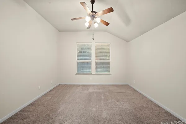 $1,900 | 132 Niemietz Cove, Cibolo, TX 78108