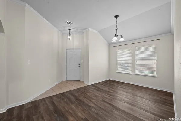 $1,900 | 132 Niemietz Cove, Cibolo, TX 78108