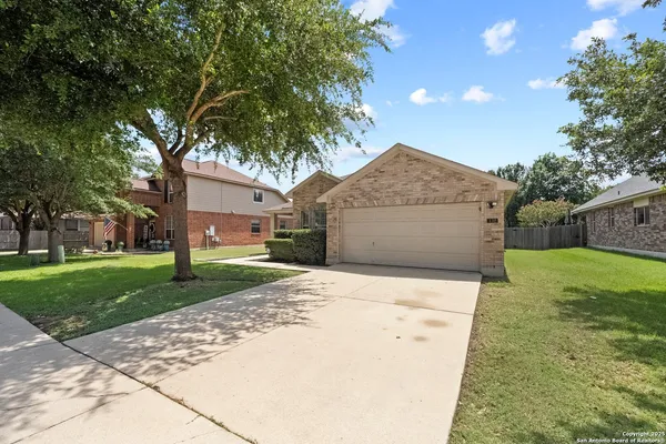 $1,900 | 132 Niemietz Cove, Cibolo, TX 78108