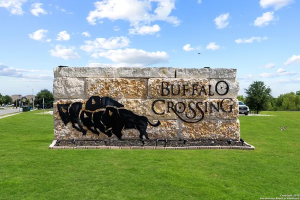 $1,900 | 132 Niemietz Cove, Cibolo, TX 78108