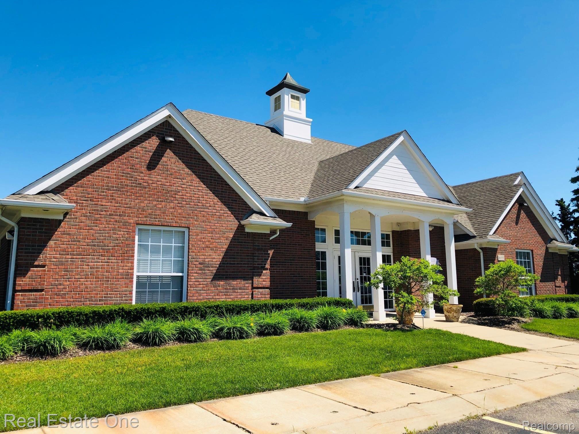 45847 Heather Ridge Drive Macomb, MI 48044 - Photo 22 of 27 Clubhouse w/Fitness Center & Meeting Room(s)