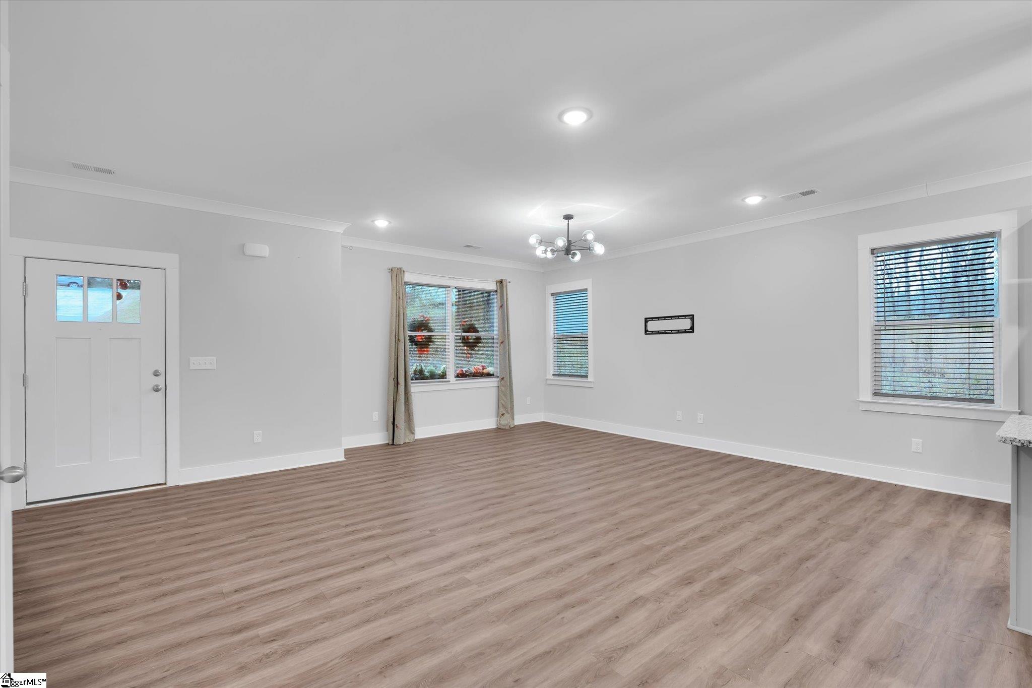 33 Parker Street Pelzer, SC 29669 - Photo 7 of 26