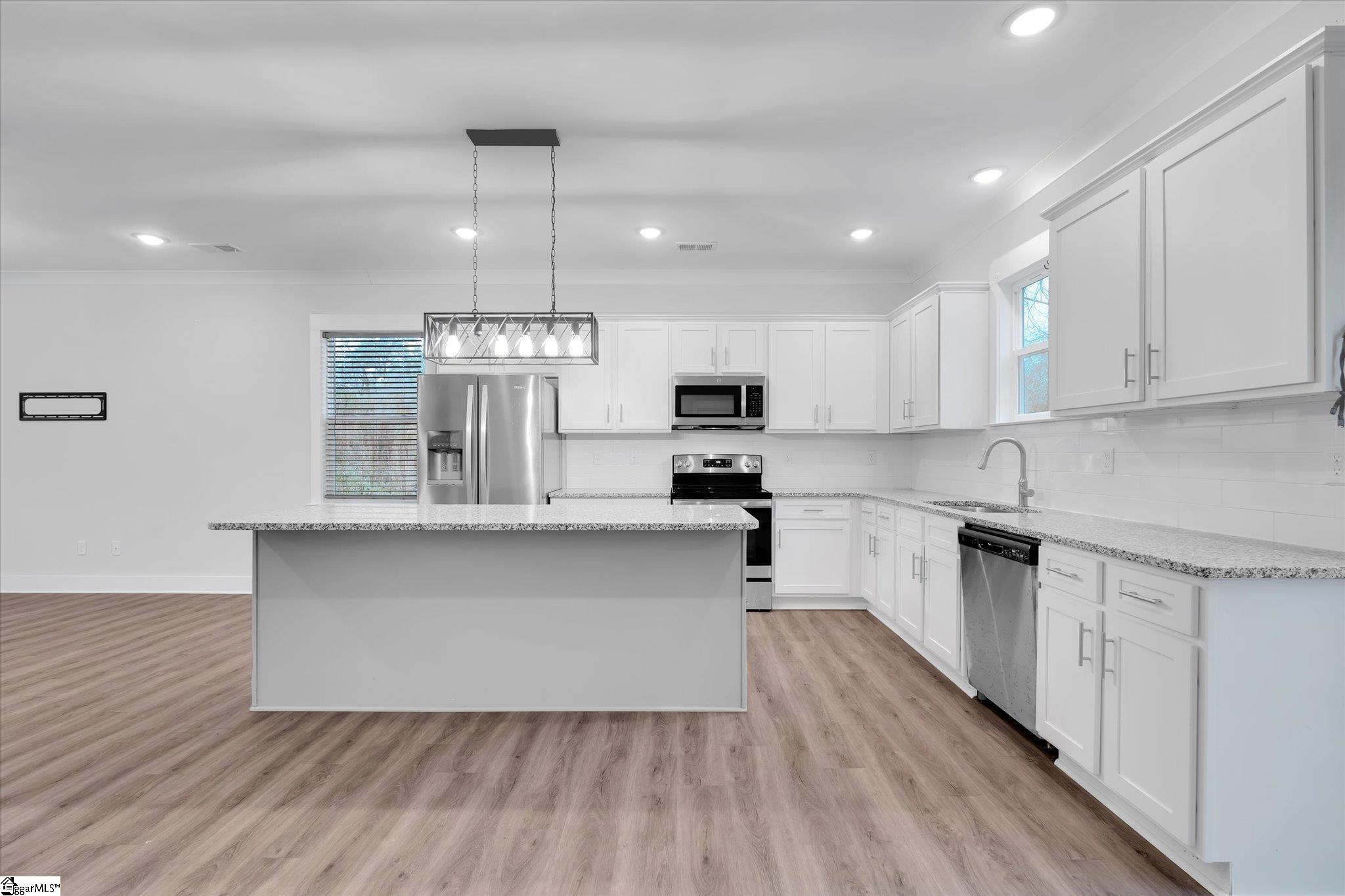 33 Parker Street Pelzer, SC 29669 - Photo 9 of 26