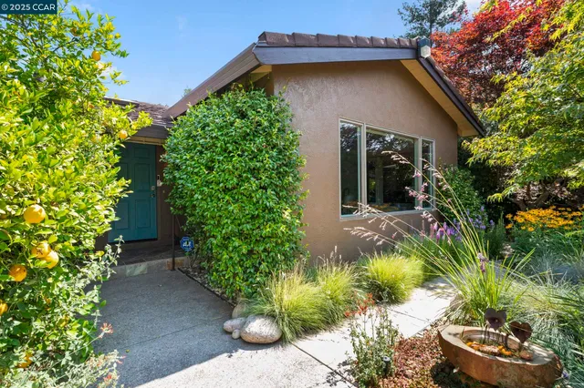 $1,599,000 | 275 Gil Blas Road, Danville, CA 94526