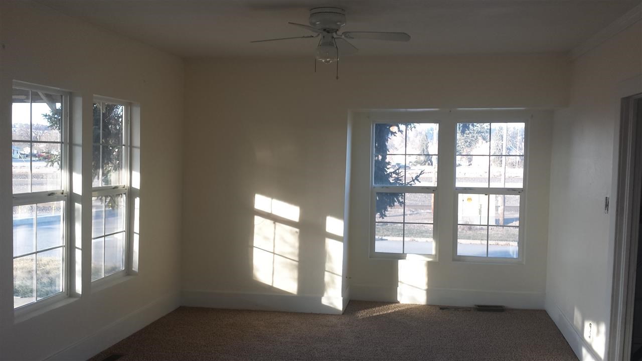 2924 North University Road Spokane Valley, WA 99206 - Photo 3 of 7 Gallery Image 3