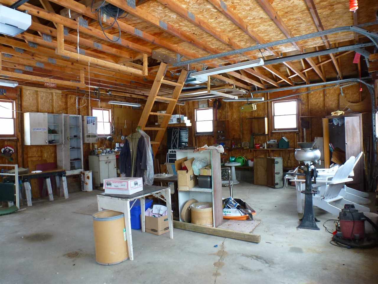 2762 Shunpike Road Mount Holly, VT 05758 - Photo 5 of 11