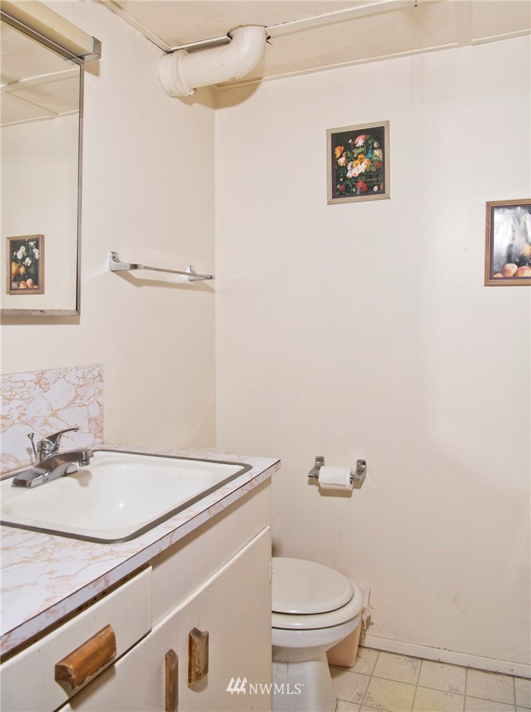 15299 Olympic View Loop Road Northwest Silverdale, WA 98383 - Photo 22 of 31 Gallery Image 22