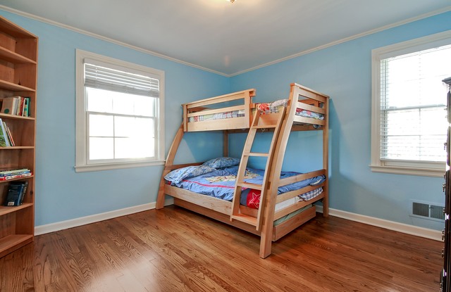 1125 Raleigh Road Glenview, IL 60025 - Photo 9 of 14