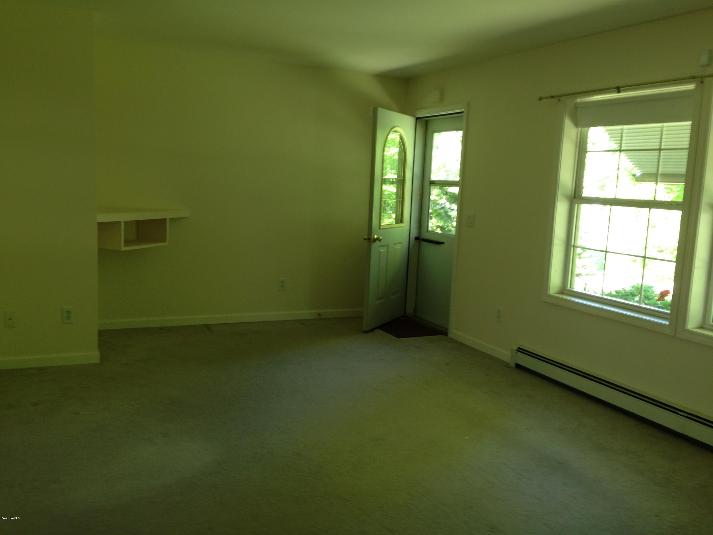 999 Holmes Road Pittsfield, MA 01201 - Photo 12 of 33 living room