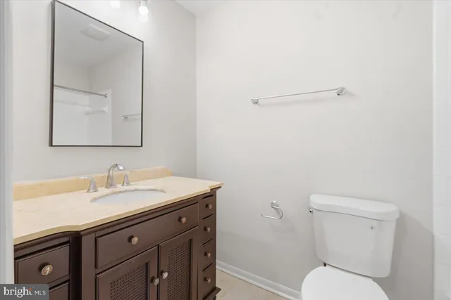 $445,000 | 1139 Autumnhaze Court, Herndon, VA 20170