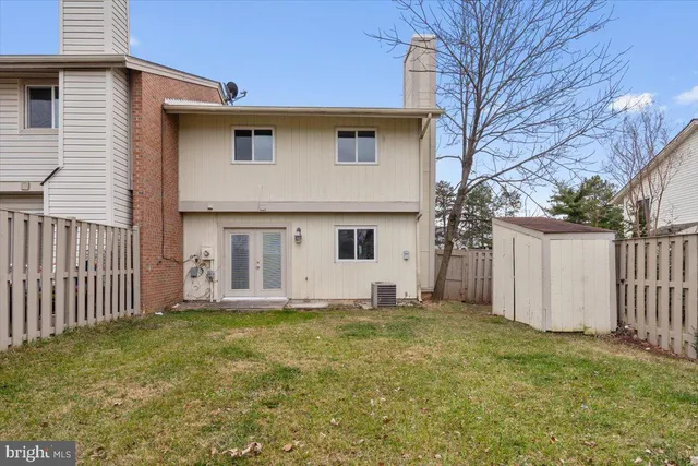 $445,000 | 1139 Autumnhaze Court, Herndon, VA 20170