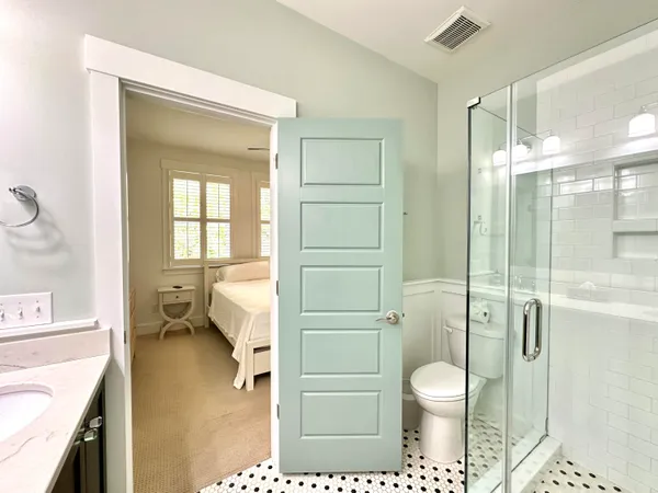 $5,700 | 962 Key Colony Court, Mount Pleasant, SC 29464