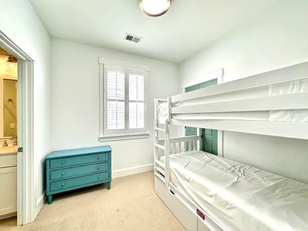 $5,700 | 962 Key Colony Court, Mount Pleasant, SC 29464