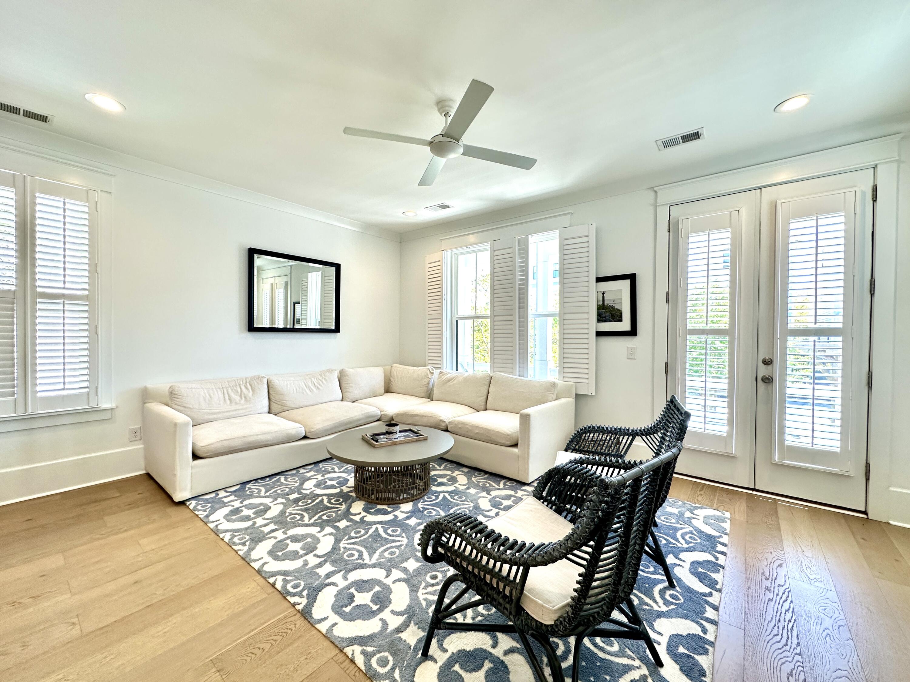 962 Key Colony Court Mount Pleasant, SC 29464 - Photo 6 of 27 IMG_1142