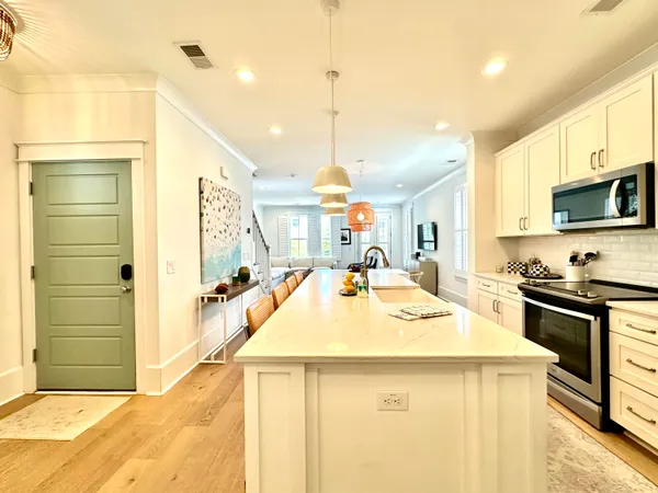 $5,700 | 962 Key Colony Court, Mount Pleasant, SC 29464