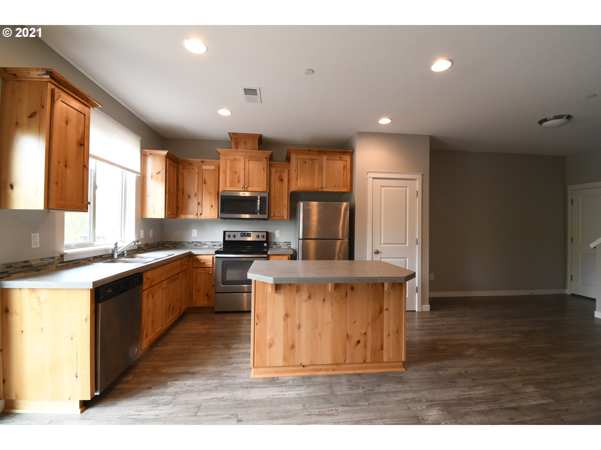 4335 North 2nd Way Ridgefield, WA 98642 - Photo 5 of 21