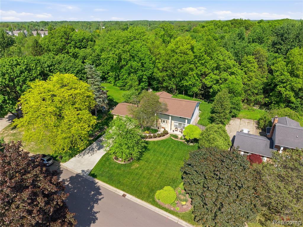 6211 Kings Scepter Road Grand Blanc, MI 48439 - Photo 68 of 82