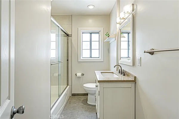 $1,234,500 | 1428 North Frederic Street, Burbank, CA 91505