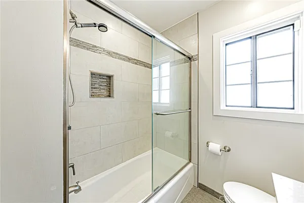$1,234,500 | 1428 North Frederic Street, Burbank, CA 91505