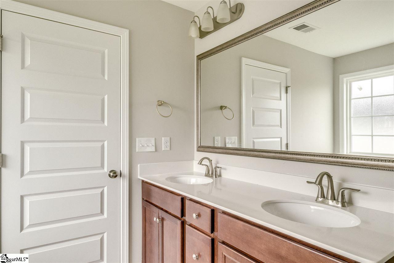 129 Eventine Way Boiling Springs, SC 29316 - Photo 13 of 19 Gallery Image 13