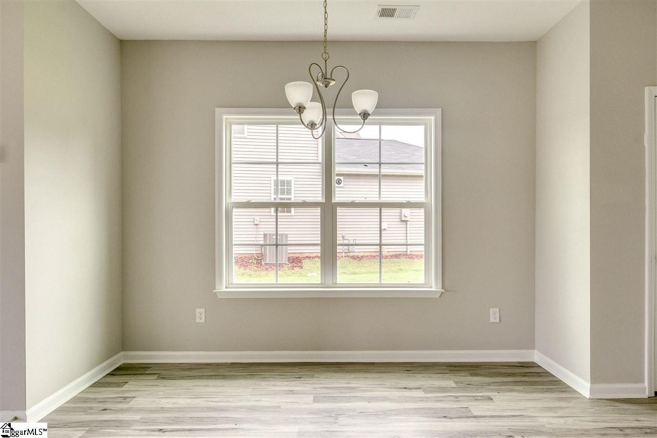 129 Eventine Way Boiling Springs, SC 29316 - Photo 3 of 19 Gallery Image 3