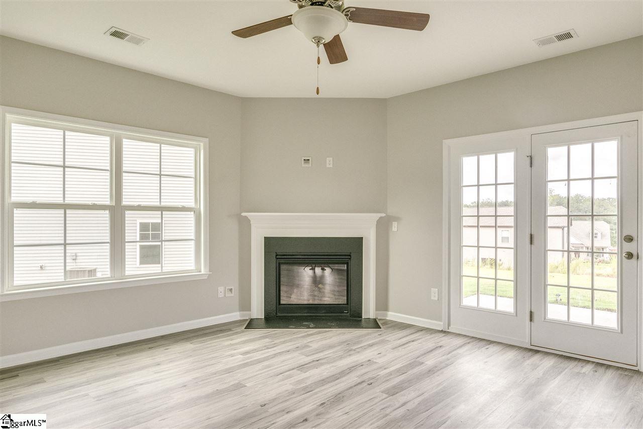 129 Eventine Way Boiling Springs, SC 29316 - Photo 7 of 19 Gallery Image 7