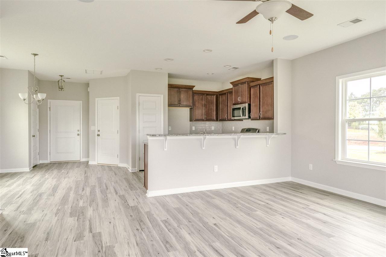 129 Eventine Way Boiling Springs, SC 29316 - Photo 9 of 19 Gallery Image 9