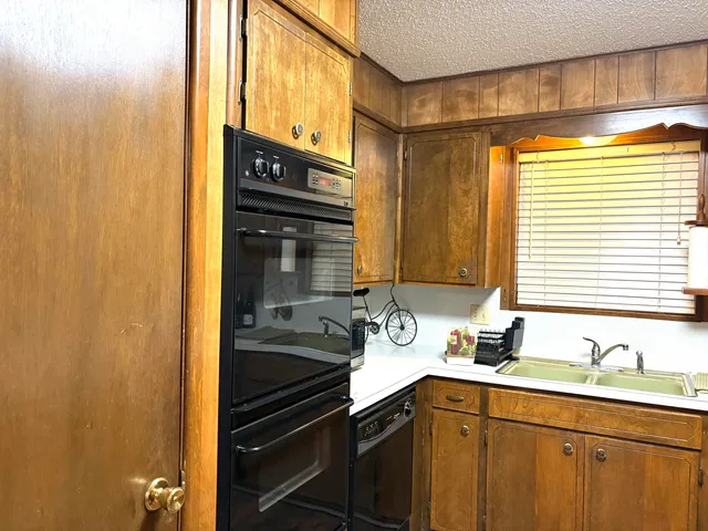 $179,900 | 1807 East Reppto Street, Brownfield, TX 79316