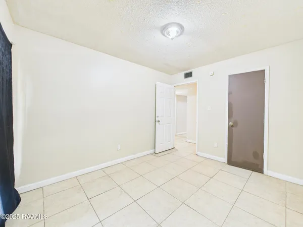 $600 | 102 Marigny Circle, Unit C, Duson, LA 70529