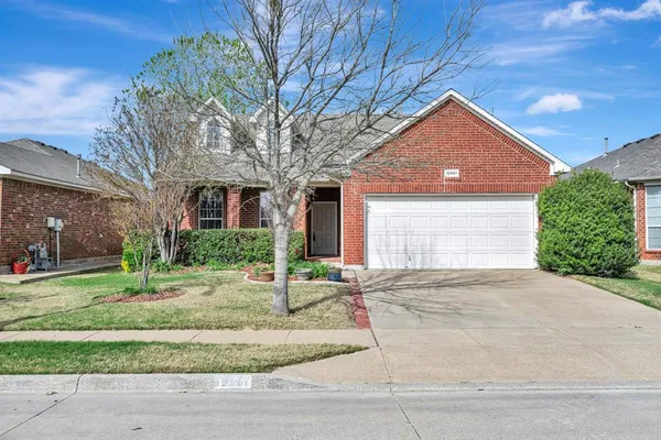 $325,000 | 12901 Farmington Drive, Fort Worth, TX 76244