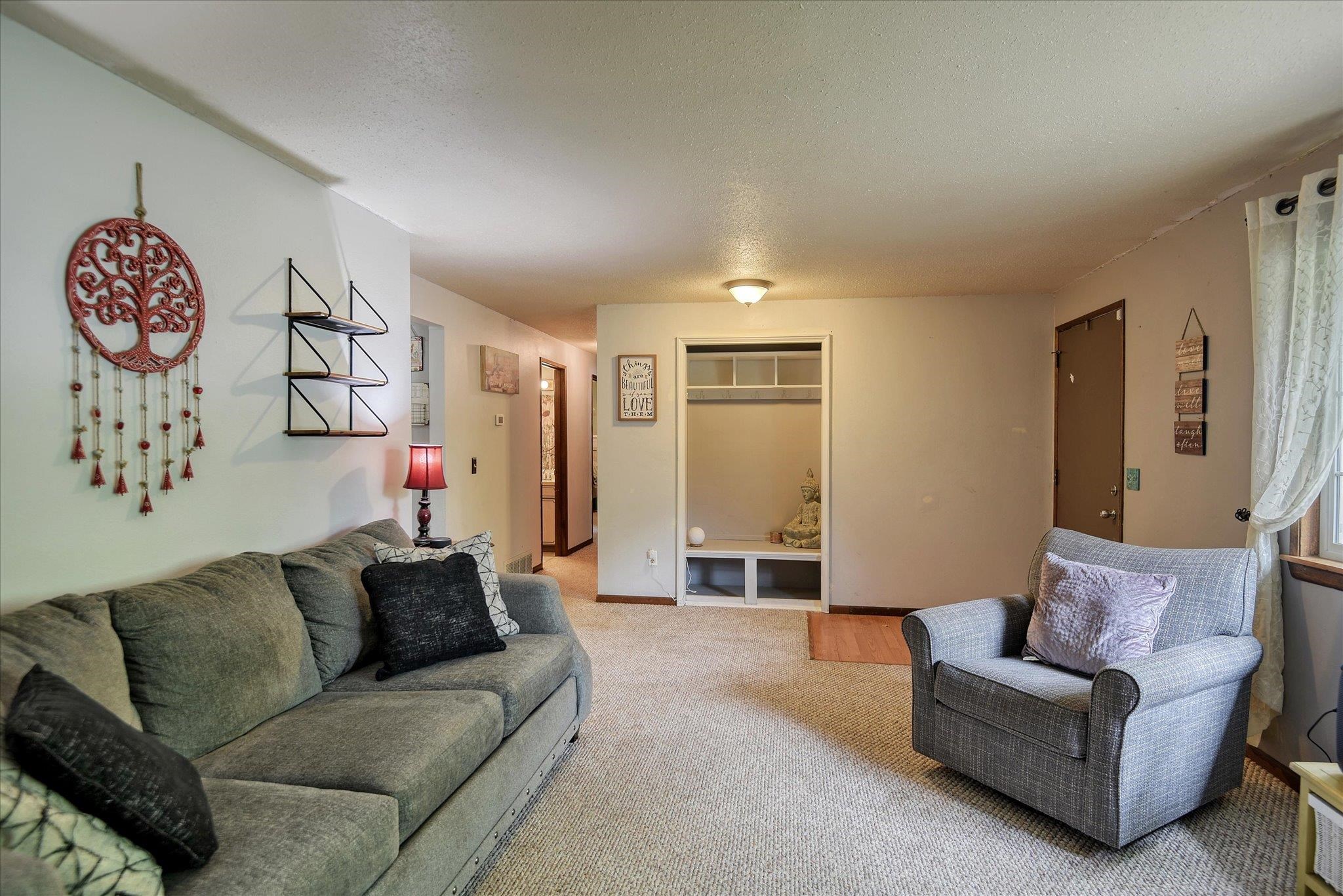 1426 South Woodward Road Spokane Valley, WA 99206 - Photo 7 of 37 Gallery Image 7
