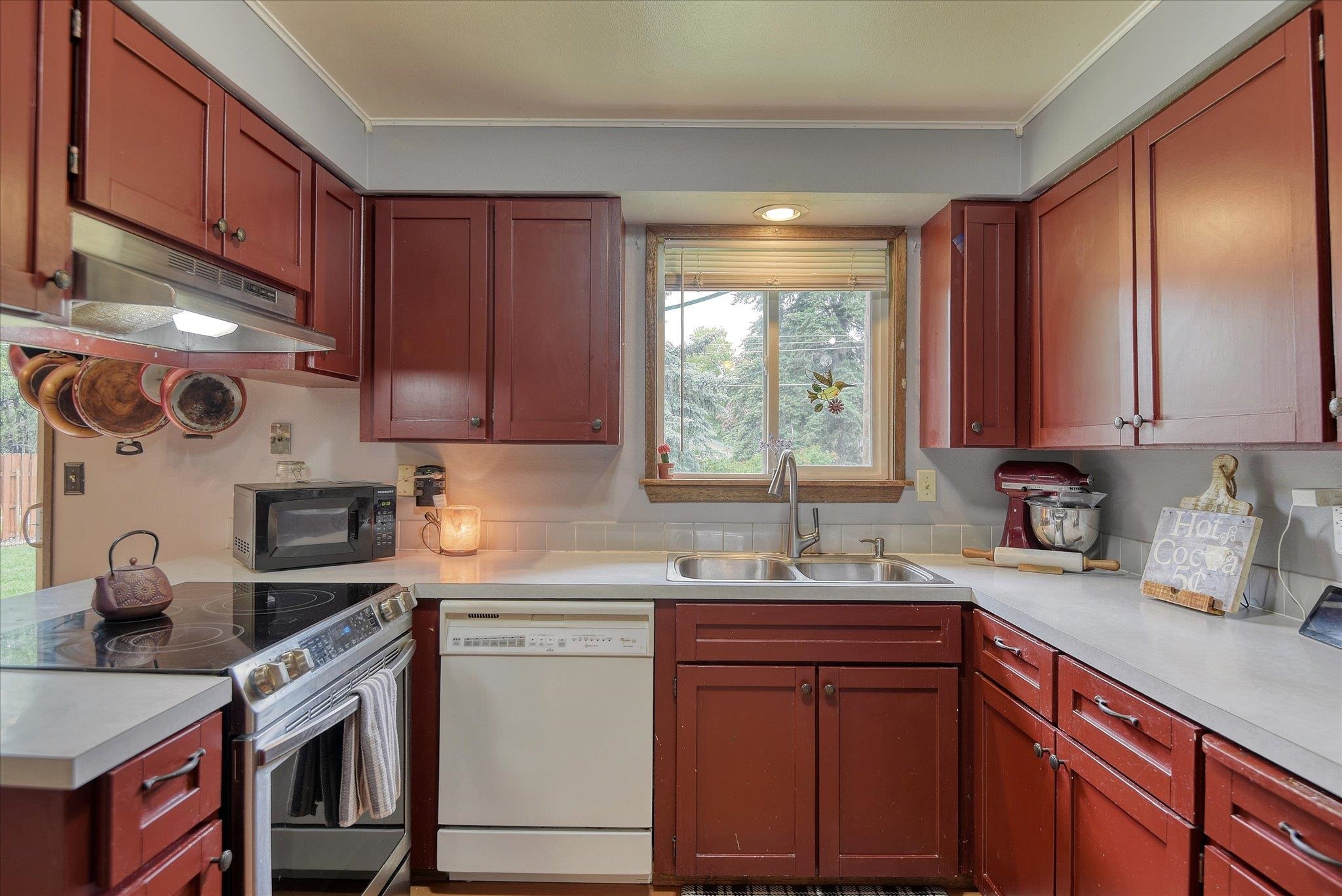 1426 South Woodward Road Spokane Valley, WA 99206 - Photo 9 of 37 Gallery Image 9