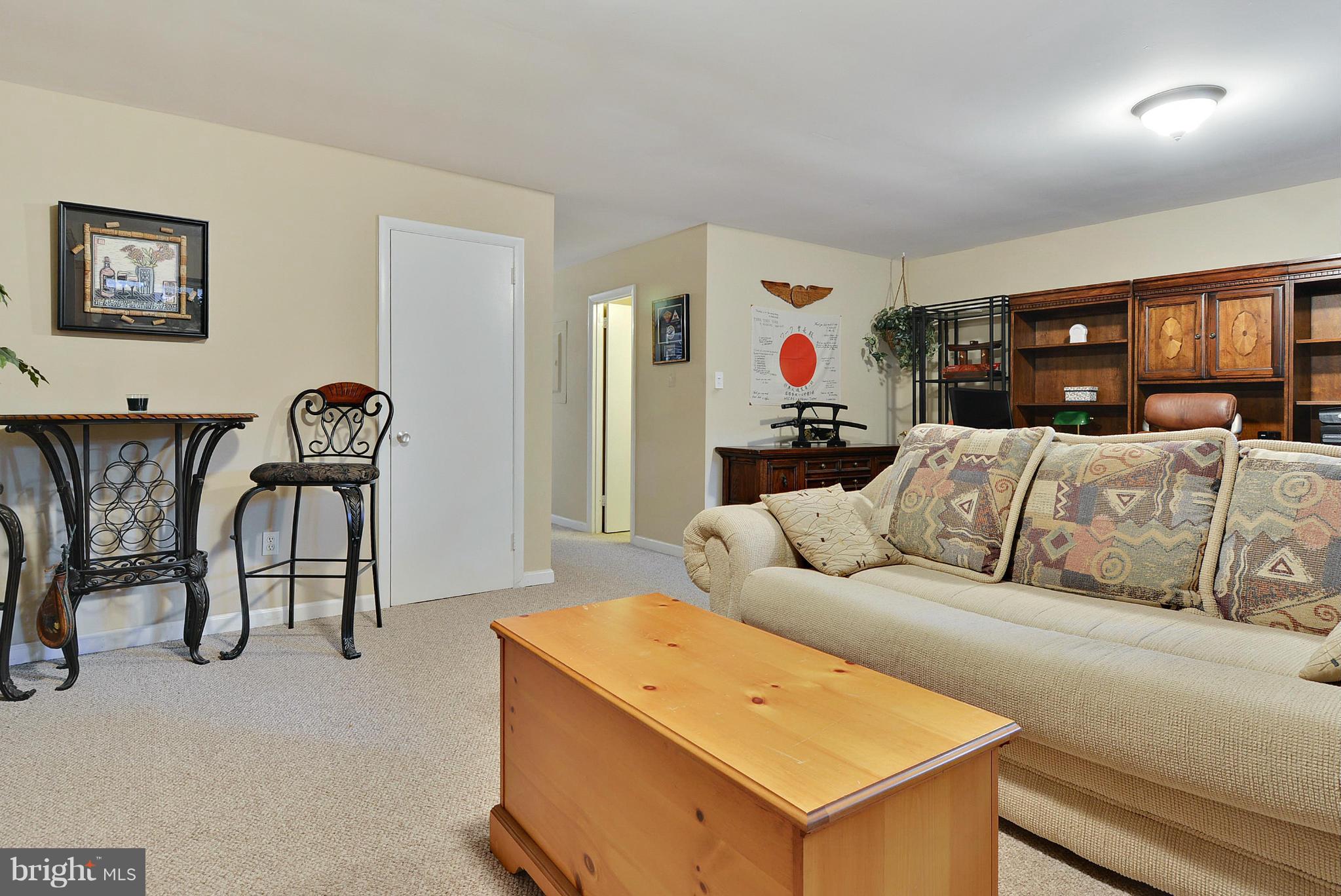 2024 Golf Course Drive Reston, VA 20191 - Photo 25 of 30 a living room with furniture and window