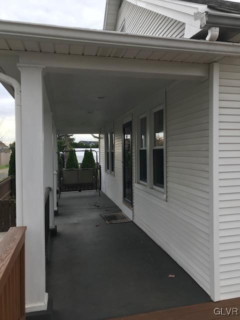 1638 Lindberg Road Bethlehem, PA 18020 - Photo 2 of 15 Gallery Image 2