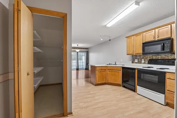 $280,000 | 12770 43rd Street Northeast, St. Michael, MN 55376