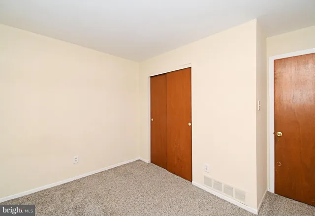 $2,300 | 592 B Wrensong Road, Unit B, Yardley, PA 19067