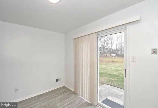 $2,300 | 592 B Wrensong Road, Unit B, Yardley, PA 19067