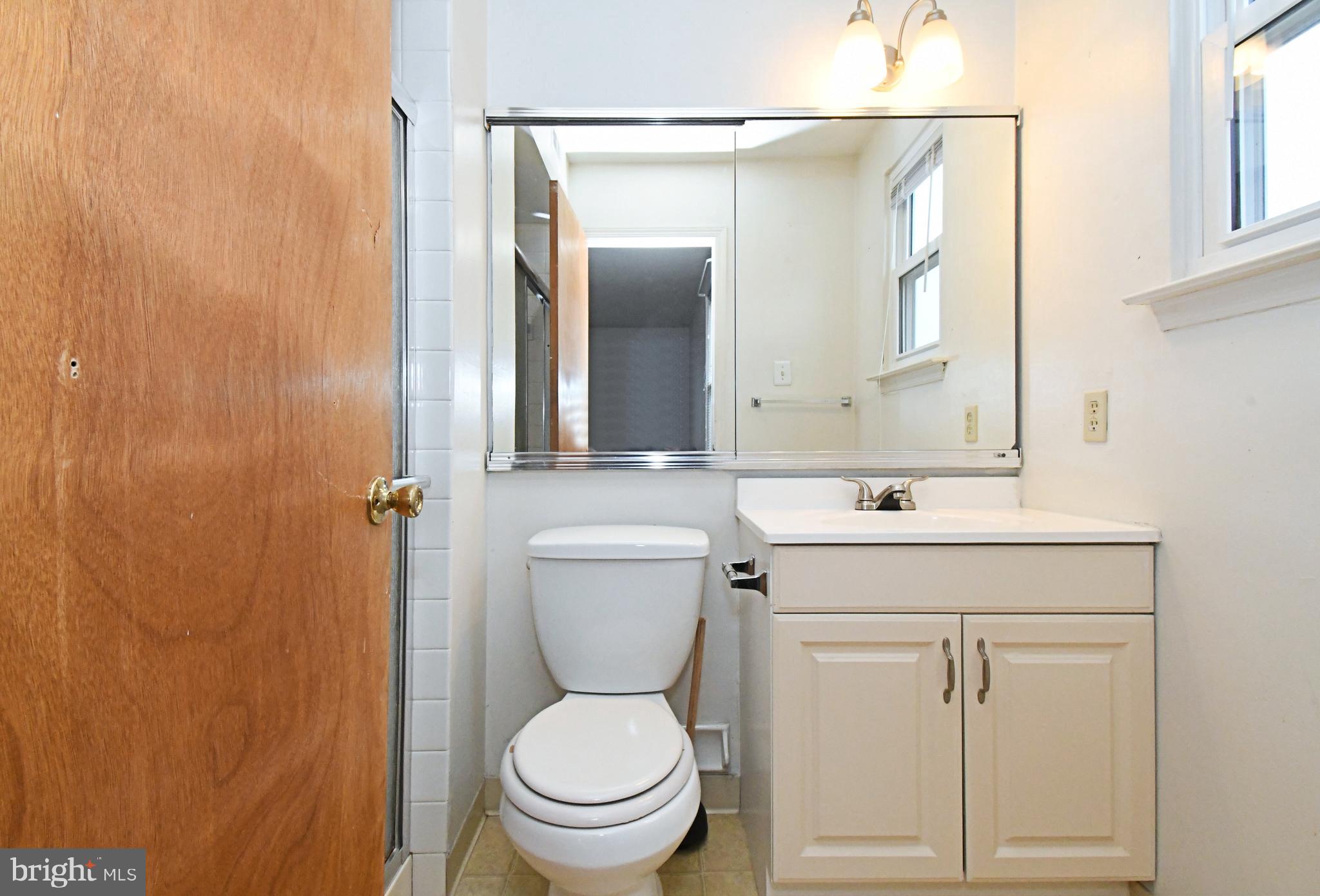 592 B Wrensong Road, Unit B Yardley, PA 19067 - Photo 34 of 55