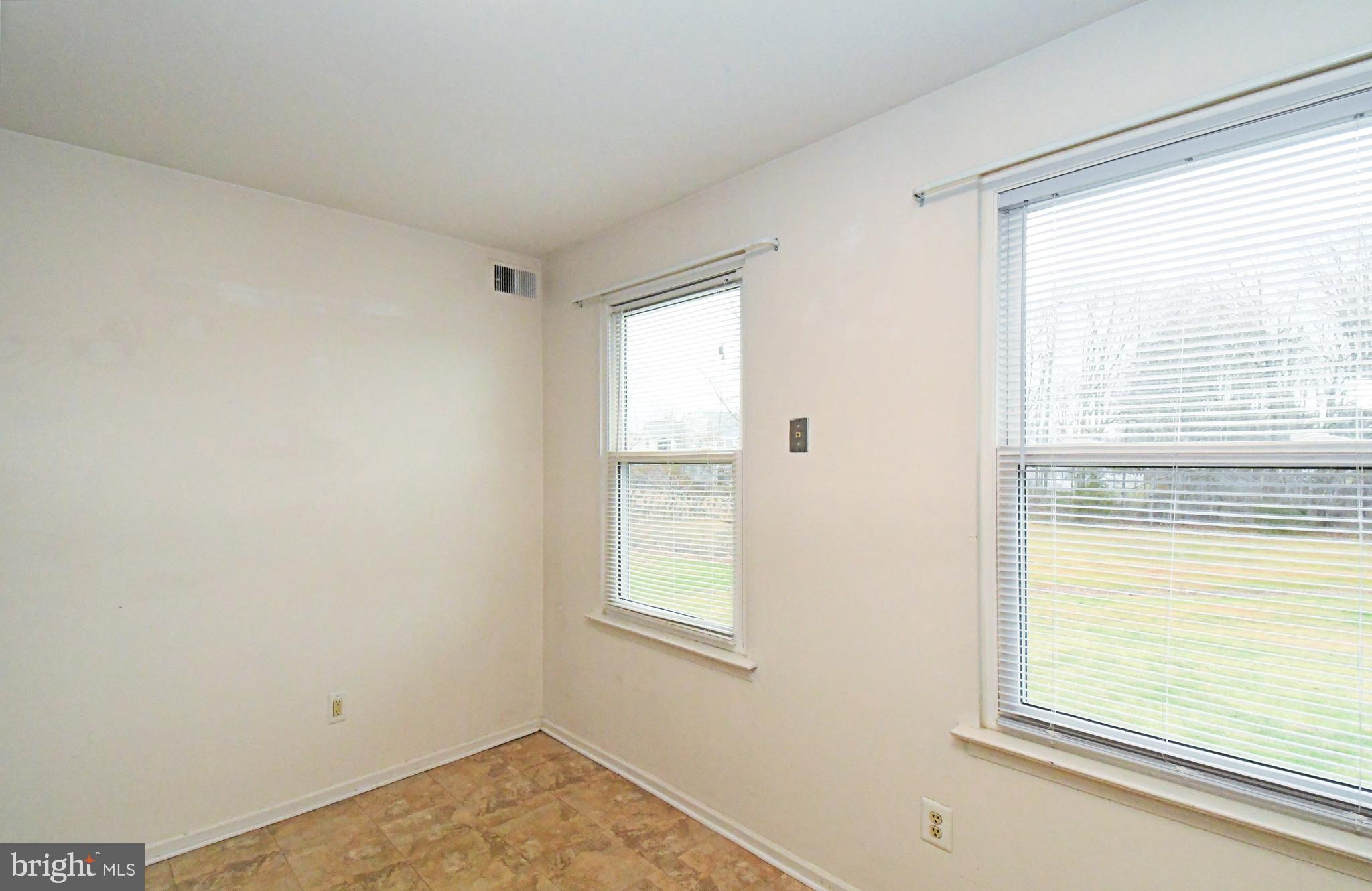 592 B Wrensong Road, Unit B Yardley, PA 19067 - Photo 39 of 55