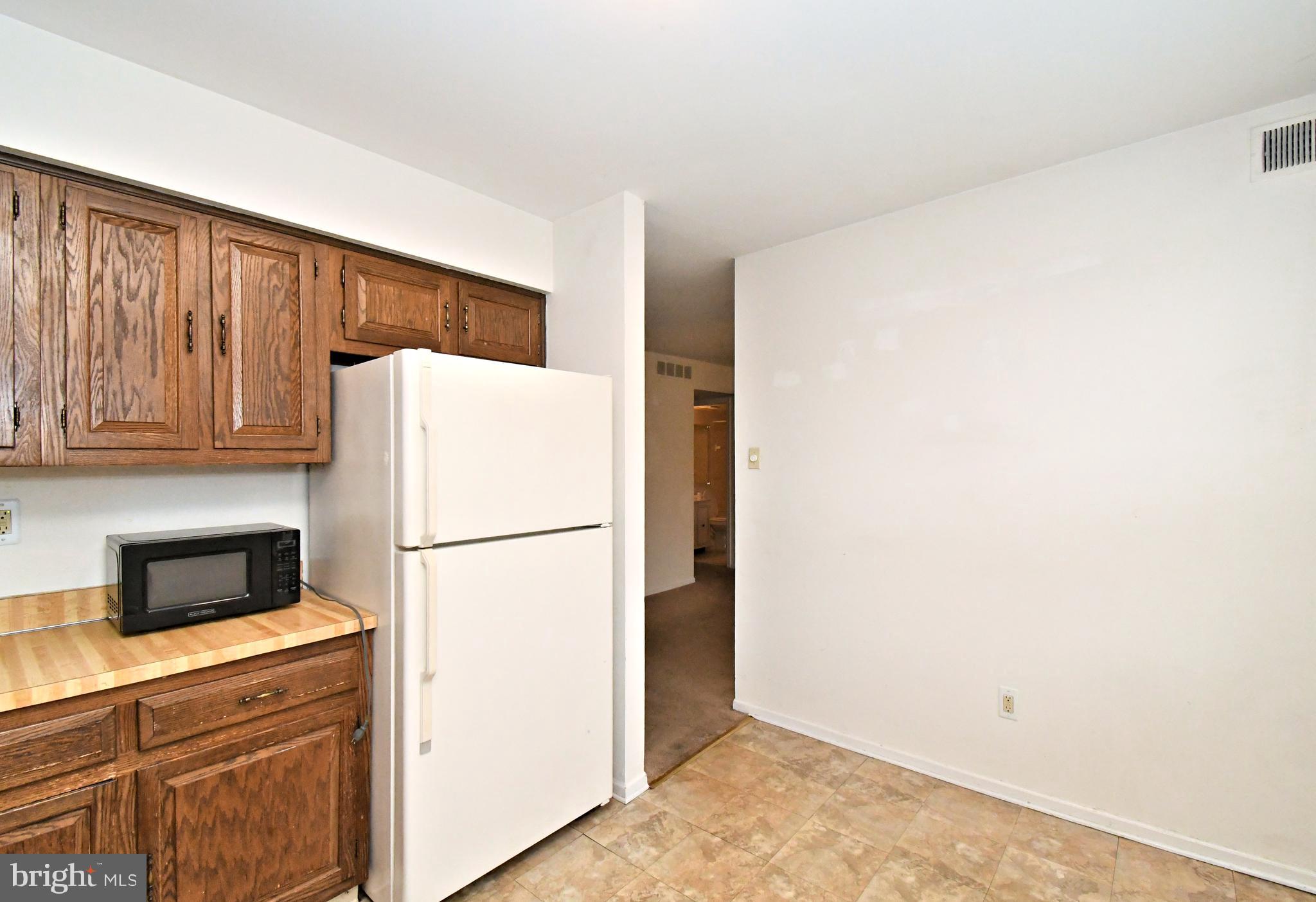 592 B Wrensong Road, Unit B Yardley, PA 19067 - Photo 40 of 55