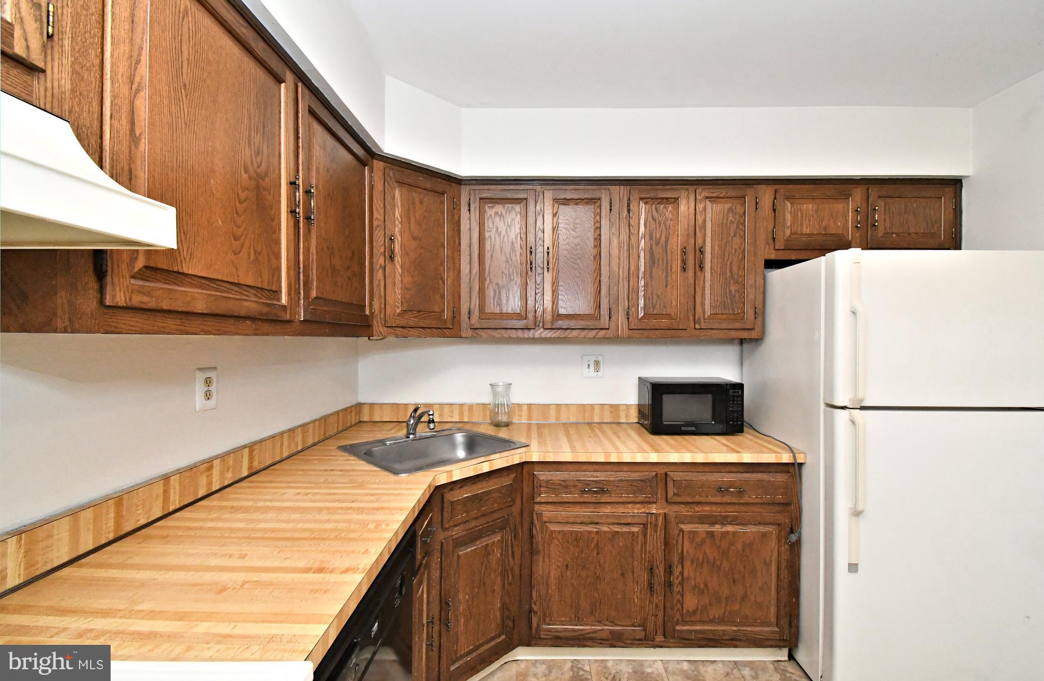 592 B Wrensong Road, Unit B Yardley, PA 19067 - Photo 41 of 55