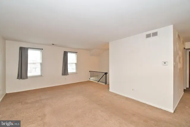 $2,300 | 592 B Wrensong Road, Unit B, Yardley, PA 19067