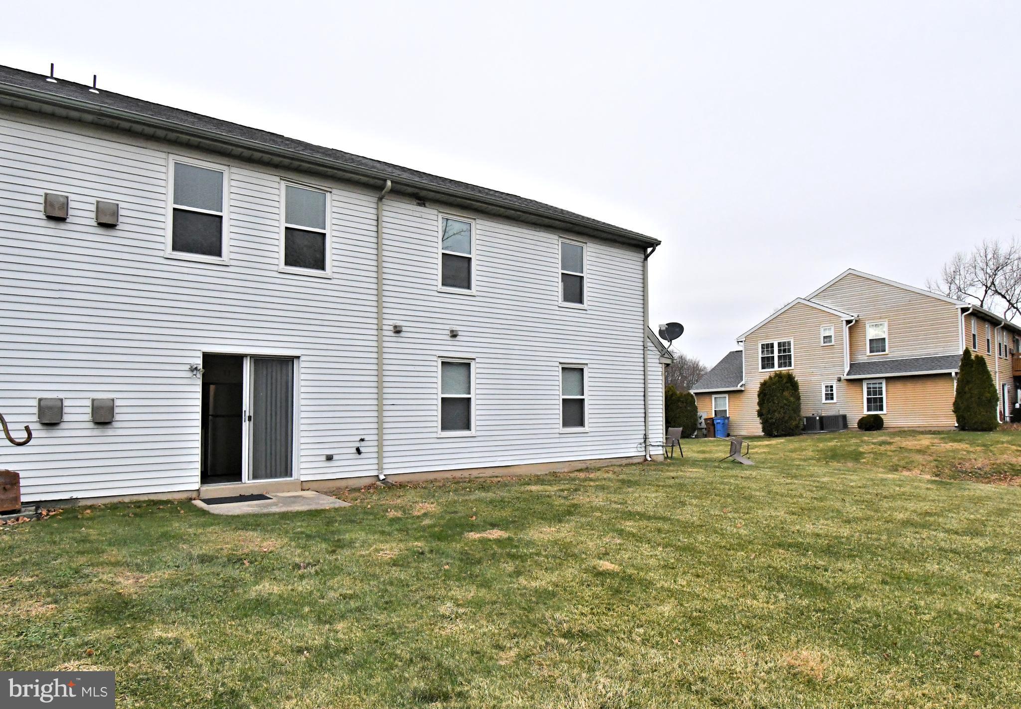 592 B Wrensong Road, Unit B Yardley, PA 19067 - Photo 5 of 55