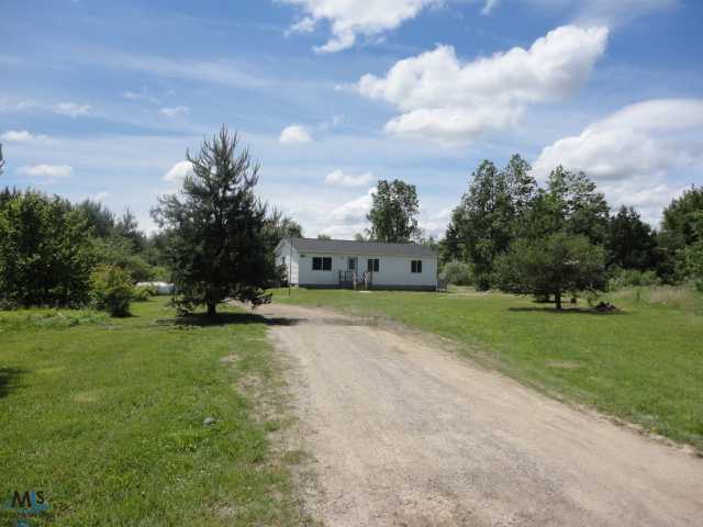 10813 Oatman Road Yale, MI 48097 - Photo 2 of 21 31106594-1.JPG