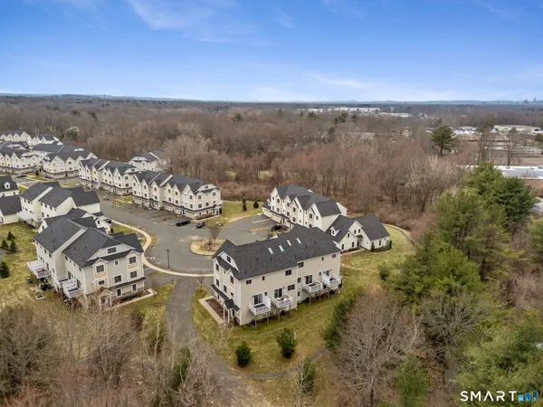 $529,000 | 316 Pepin Place, Unit 316, South Windsor, CT 06074