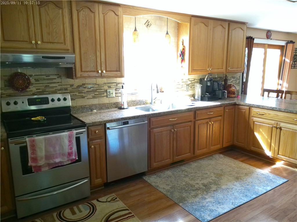 961 Hamlin Center Road Hamlin, NY 14464 - Photo 6 of 17