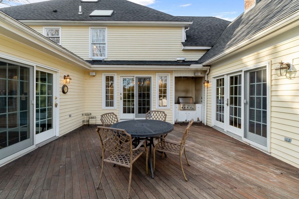 10 Hidden Brick Road Hopkinton, MA 01748 - Photo 36 of 42 Gallery Image 36